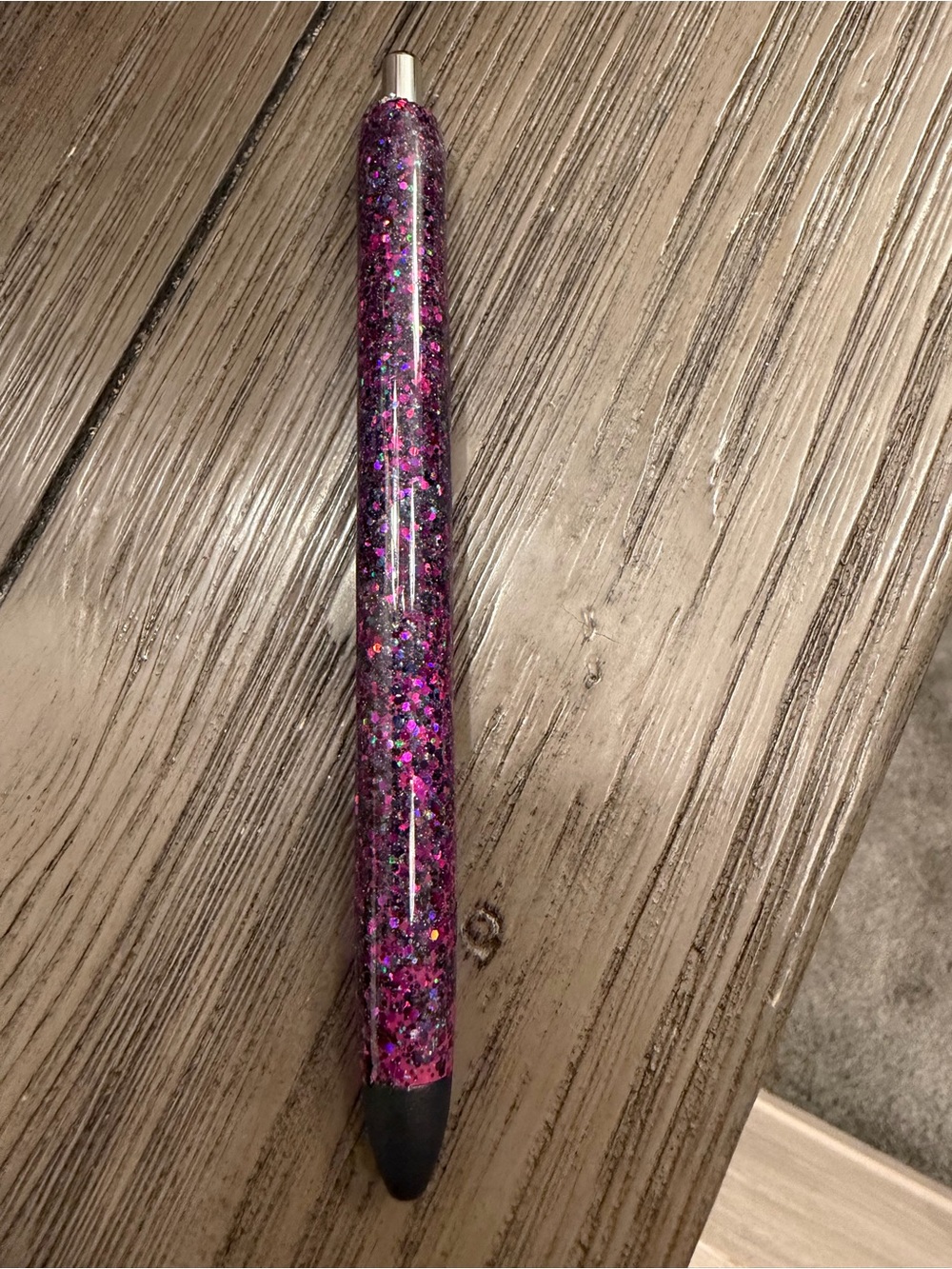 Glitter epoxy pen